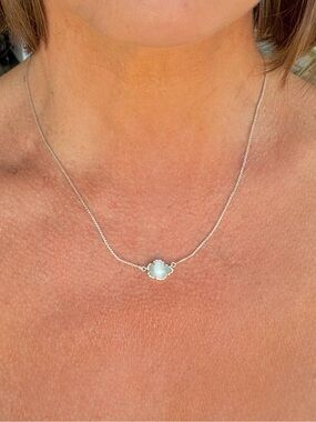 Kendra Scott Necklace with Stone